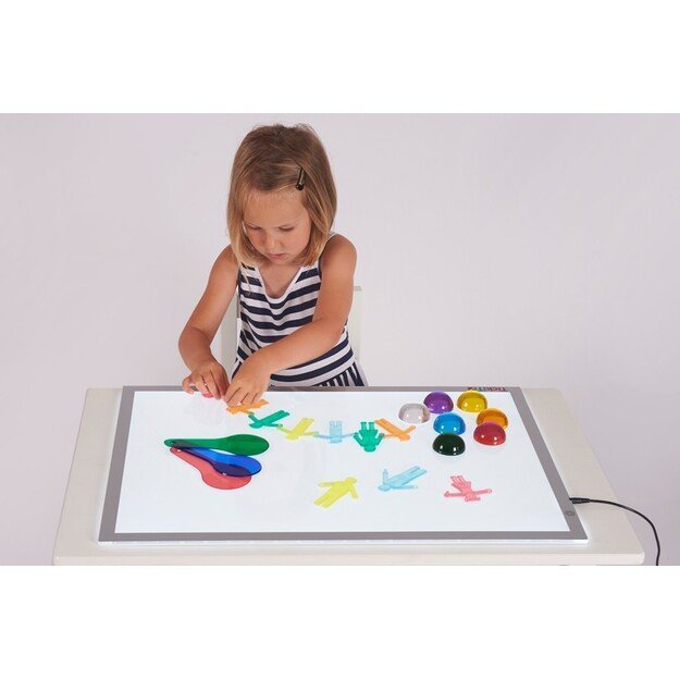 A2 LED šviesos lentelė